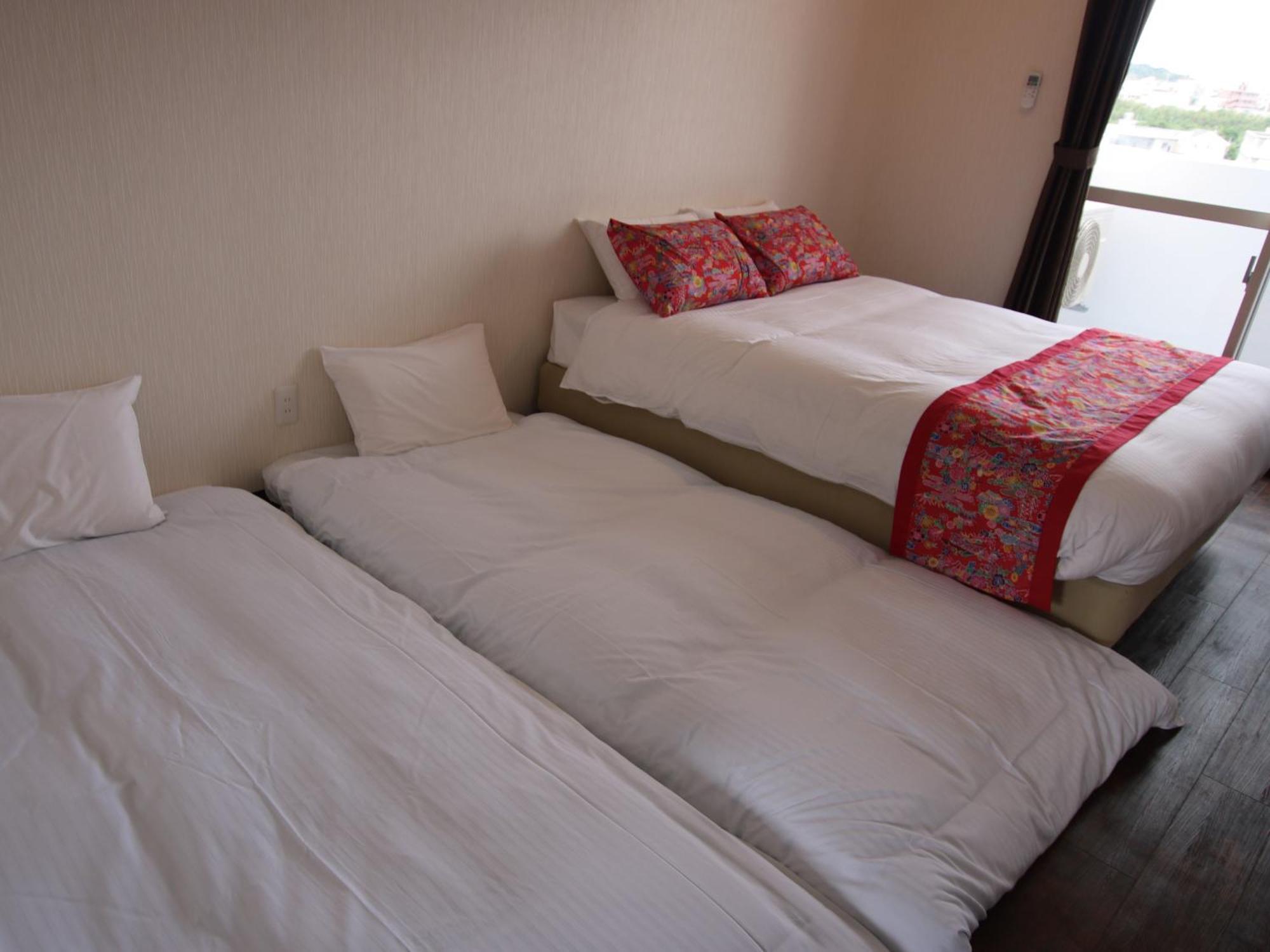 Amawari Hotel -Seven Hotels And Resorts- Uruma Eksteriør bilde